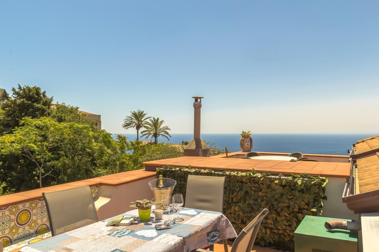 Amartia Apartments Taormina Exterior foto